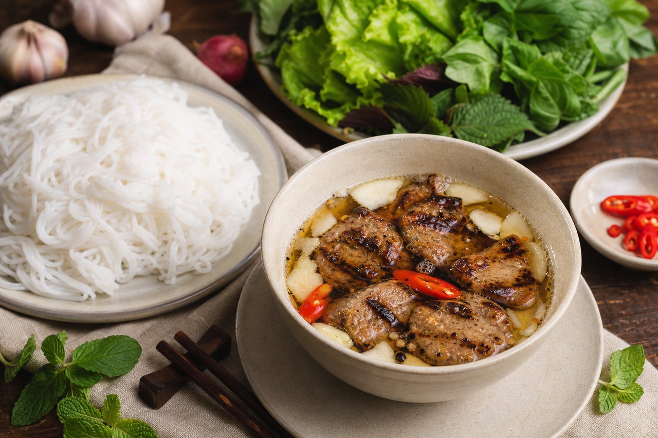 Bun Cha (Grilled Pork with Rice Noodles)